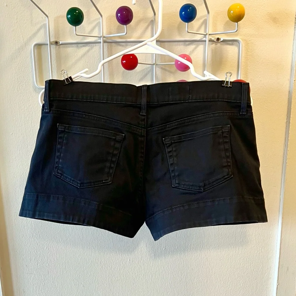 🌟HOST PICK!🌟 1969 x GAP 🖤 Premium Denim 3” Low Rise Shorts - Picture 3 of 3